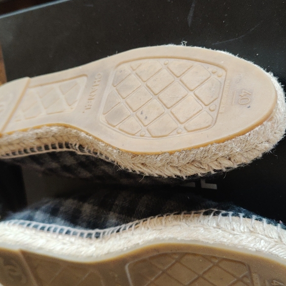 Chanel espadrilles size 40 - Picture 3 of 4